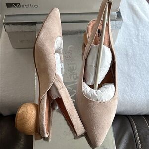 🤎 Matiko Circa Suede Leather Slingback Wooden Ball Heels. New!